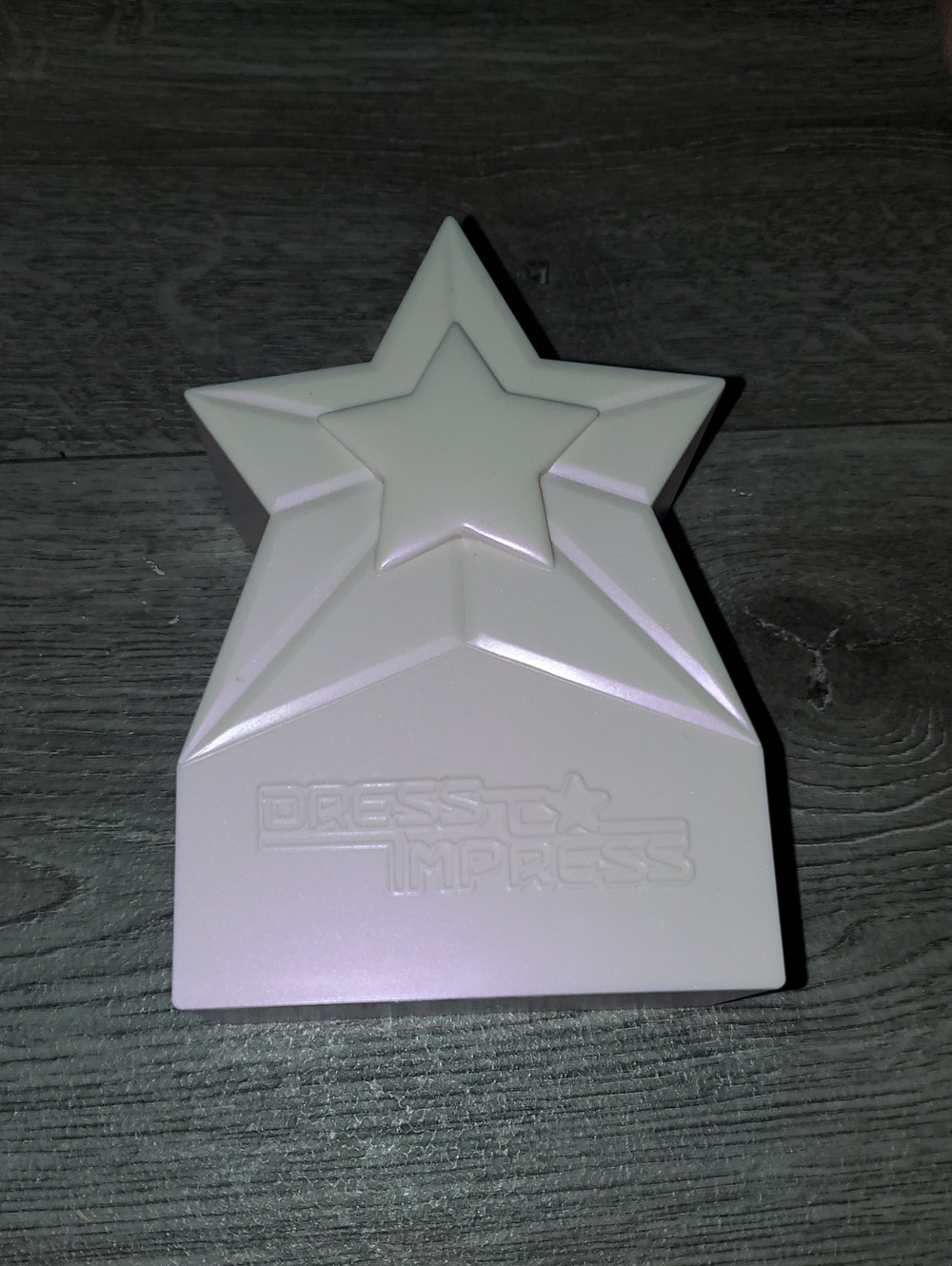 Roblox Dresd To Impress Series 3 Doll No Code
